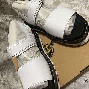 Dr Martens Sandals